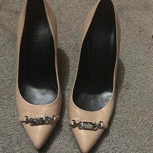 Gucci Light Pink Shoes